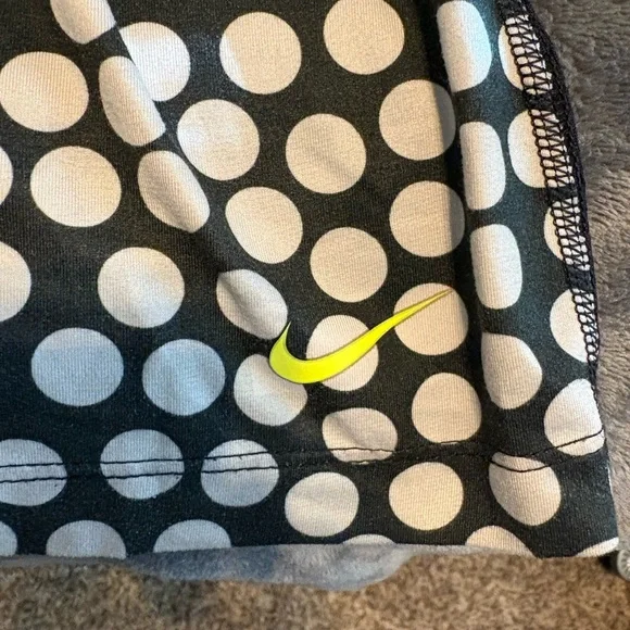 Nike ✔️ Get Fit Mesh athletic tank top - Picture 4 of 4